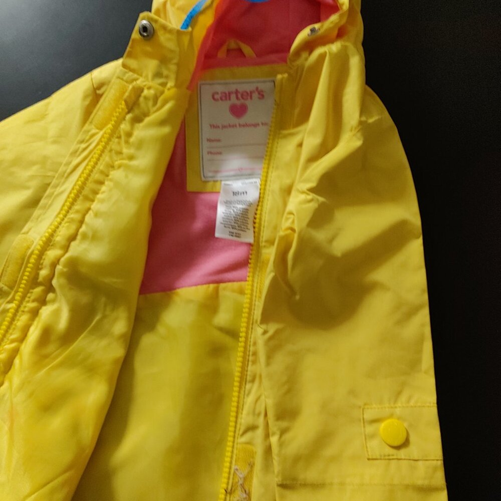 Carter's beautiful yellow raincoat with flowers details,18mm